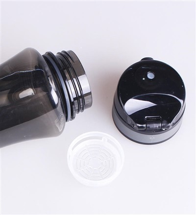 Vacuum Insulated Plastic Water Bottle